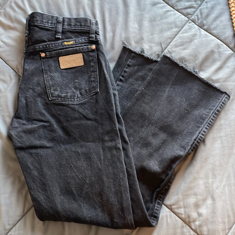 ⚡️WRANGLER COWBOY CUT BLACK JEANS⚡️